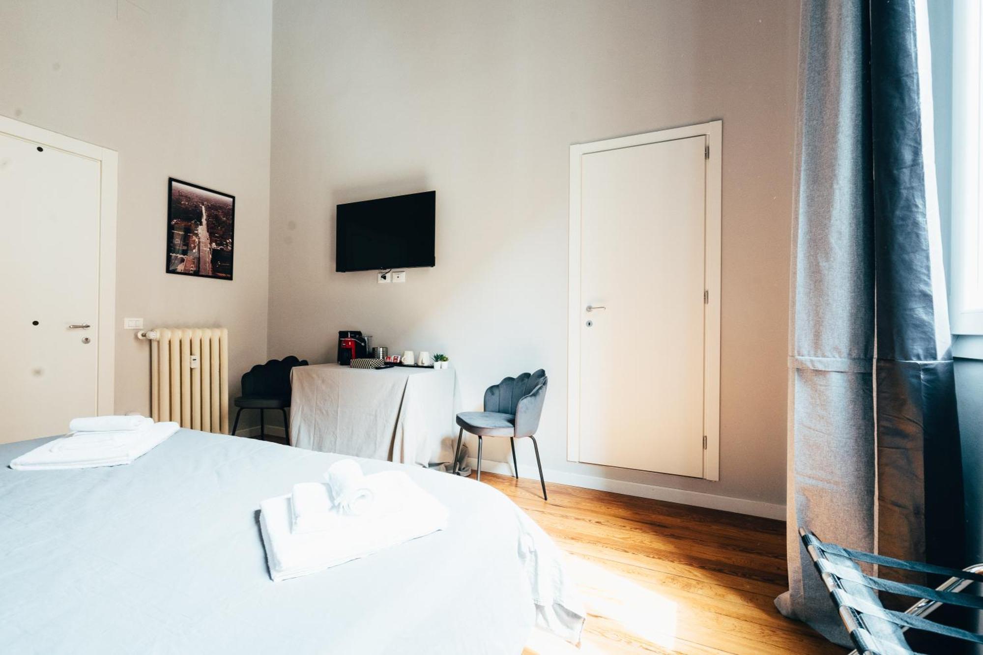 Bologna Suites - Private Bathroom Экстерьер фото