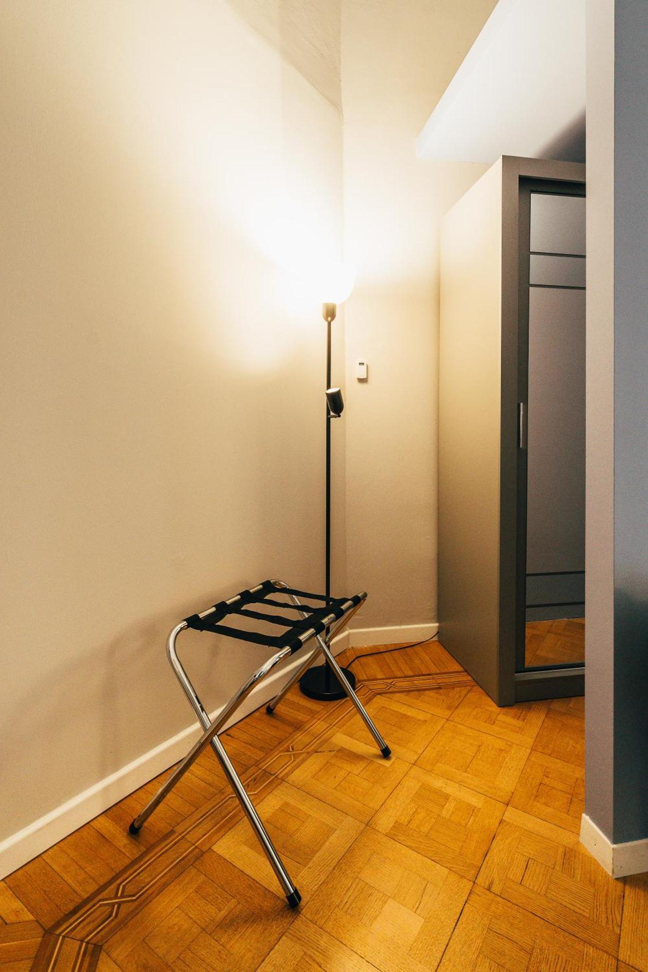Bologna Suites - Private Bathroom Экстерьер фото