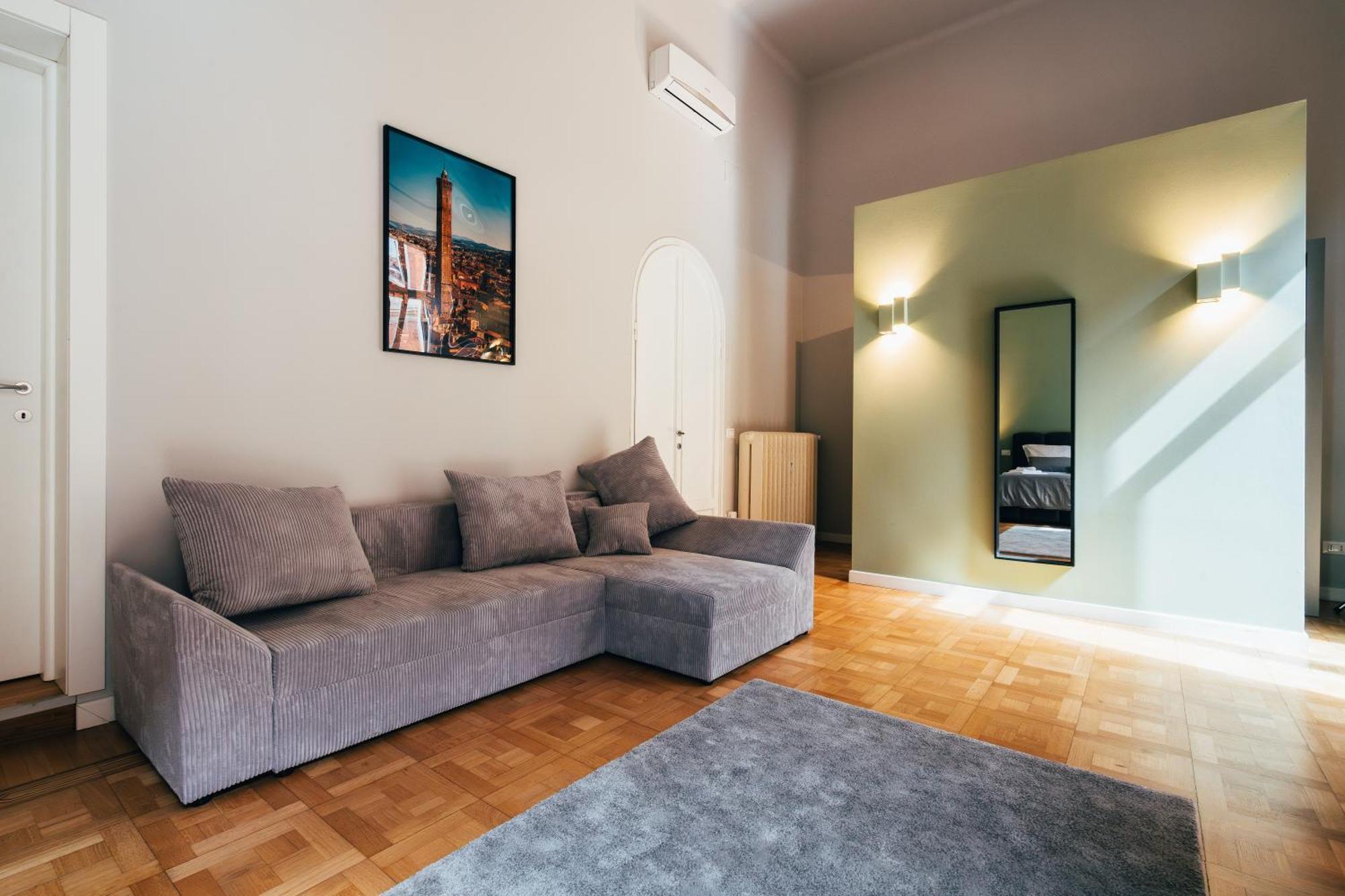 Bologna Suites - Private Bathroom Экстерьер фото